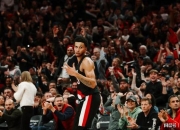 开云体育平台APP-开拓者大胜雷霆，西部半决赛首胜