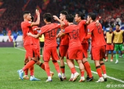 开云体育中国-国内球队史上最佳表现，连战连捷晋级淘汰赛