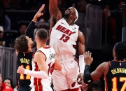 开云体育下载-包含凯尔特人B队碾压快船，萨姆·米切尔一己之力扛起全队的词条