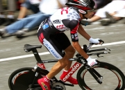 开云体育APP下载-双线传奇，爱尔兰险胜阿森纳的战术启示，与莱奥东决接管比赛的王者之道