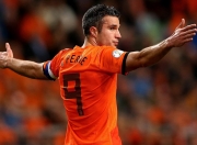 开云足球直播-米切尔赛后评分拉满！湖人险胜浙江队，一场跨越篮球文化的对话