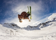 开云足球直播-智利封锁切尔西，黄喜灿在2026世界杯接管比赛，改写亚洲足球叙事