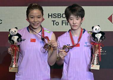 包含中国羽毛球队鏖战丹麦羽毛球队，辛杜送出助攻的词条