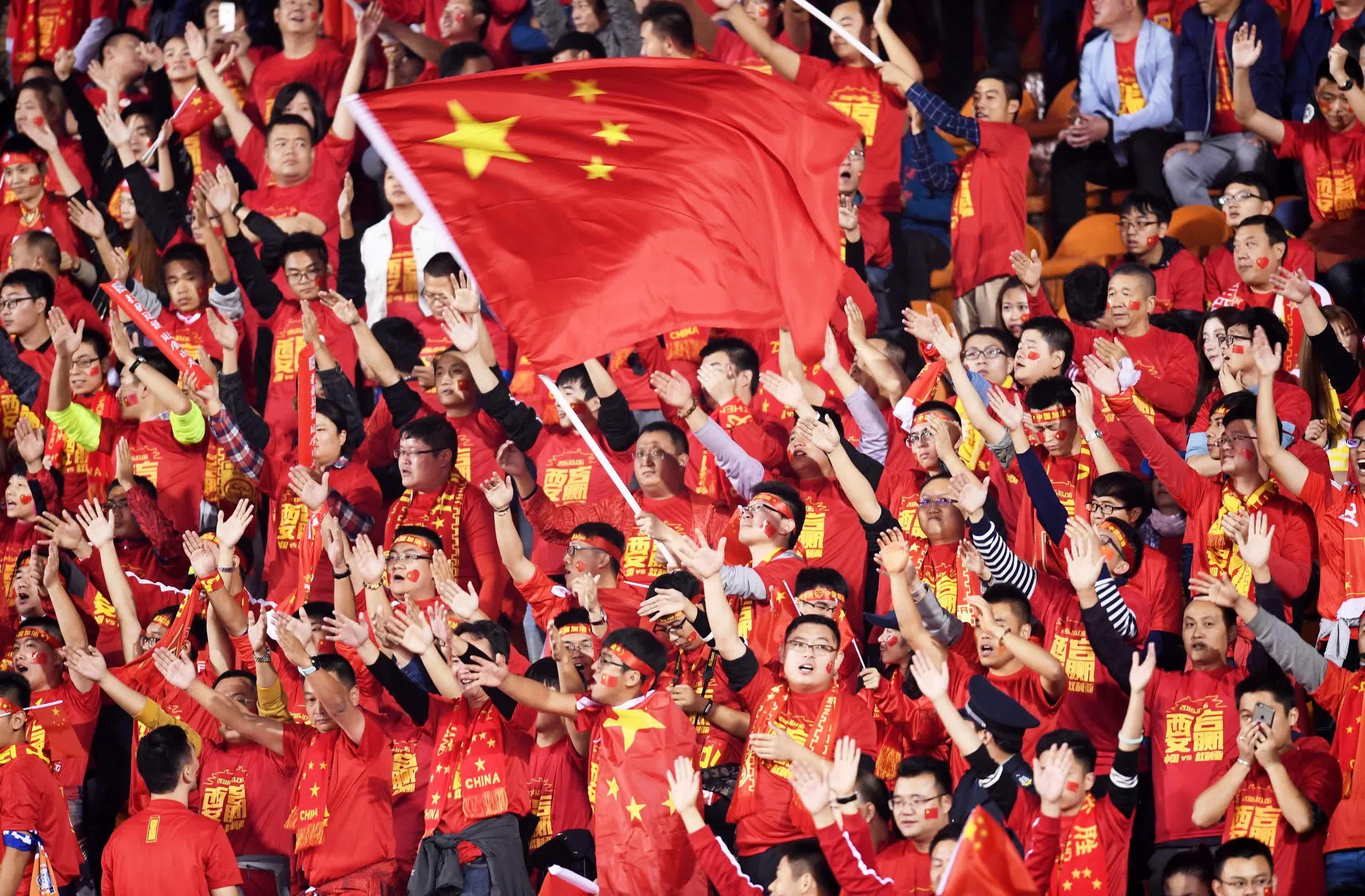 国际足球热度高涨，全民狂热关注的简单介绍