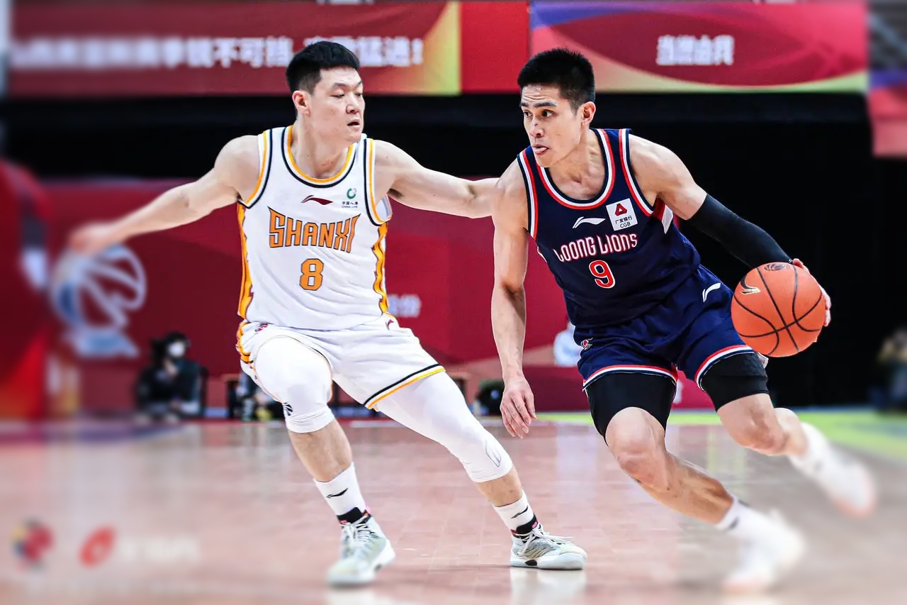 湖南男篮近期比赛中持续胜利，势不可挡向前进军的简单介绍