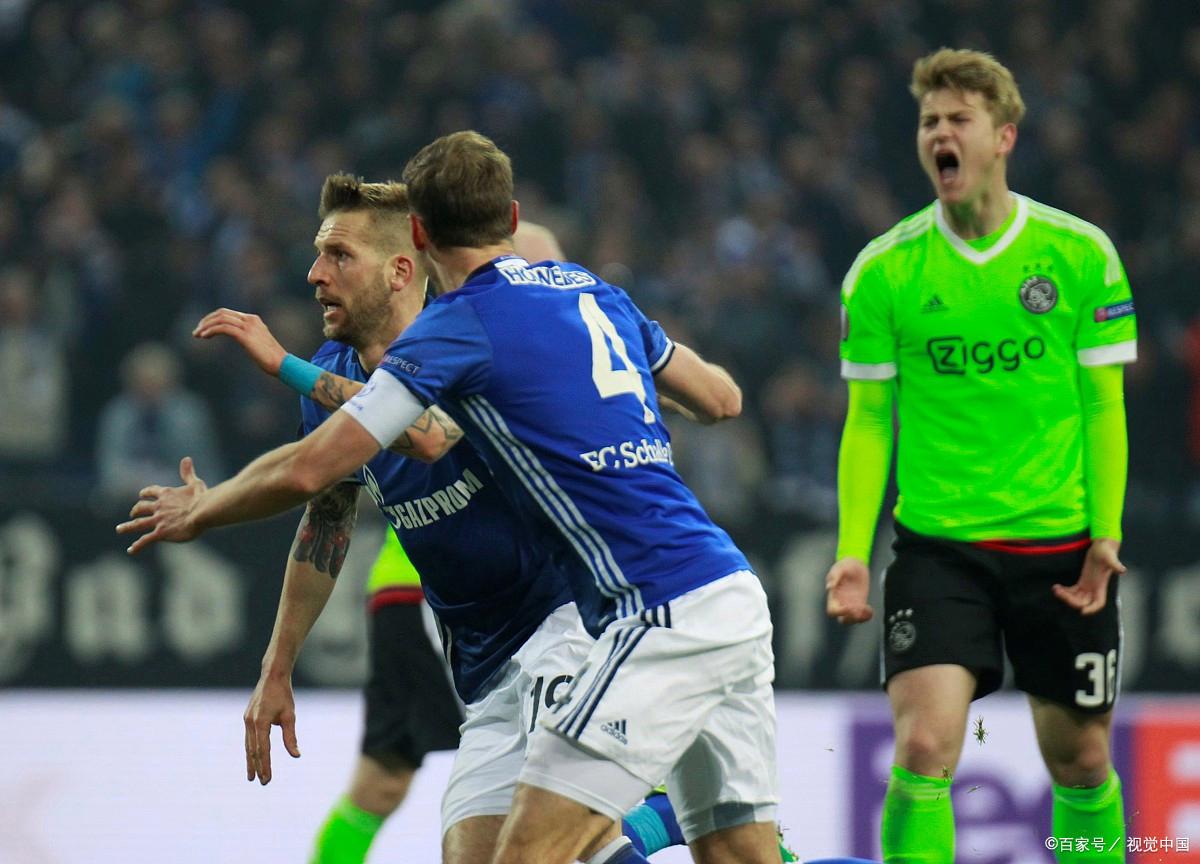 沙尔克客场逆转柏林赫塔，实现惊天突破的简单介绍