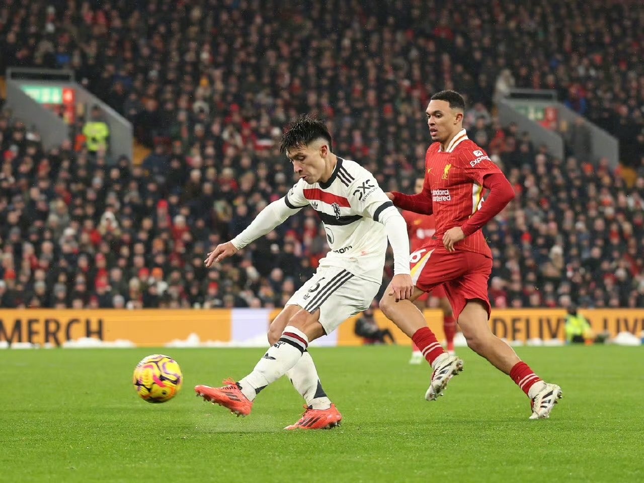 关于强强对决！两支国际球队即将在绿茵场上交锋的信息