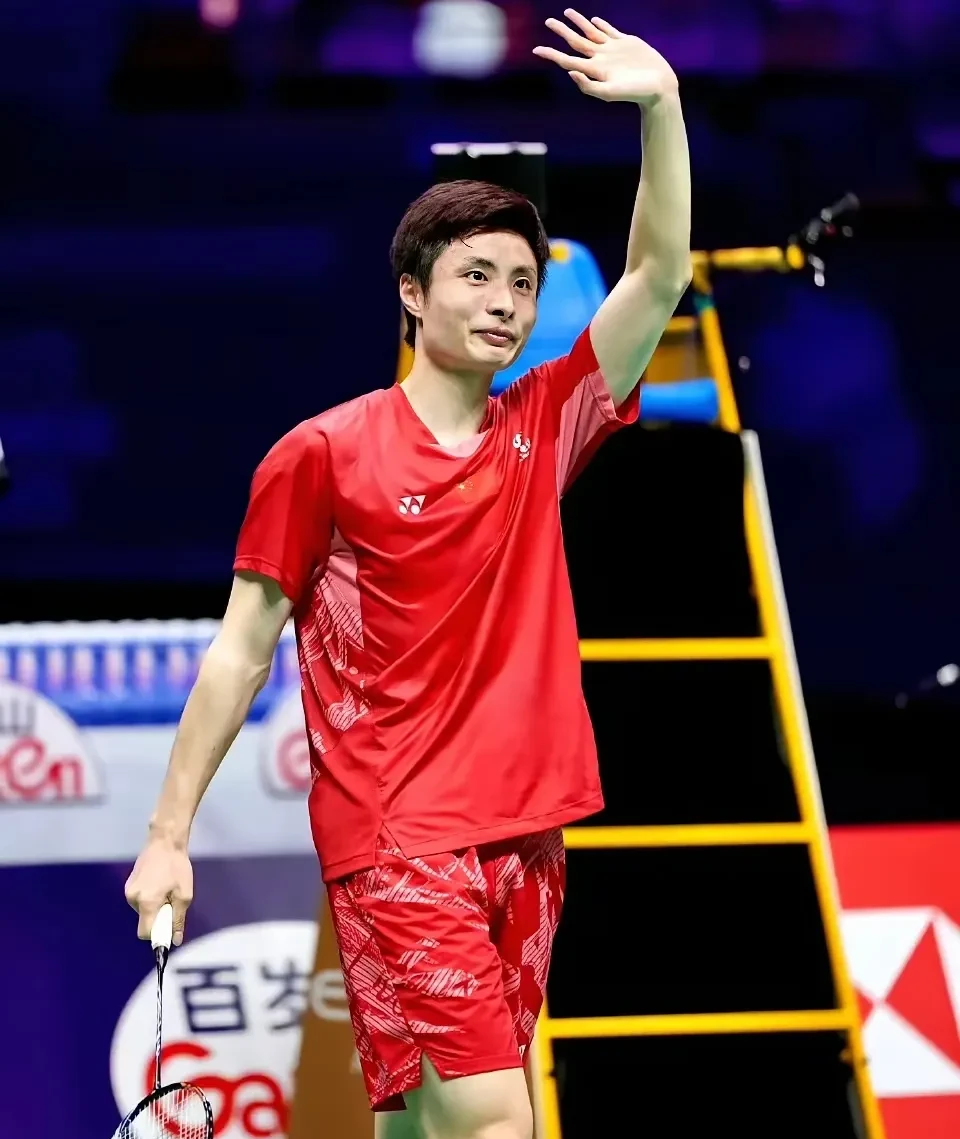 泰国队险胜印尼队，石宇奇带队取胜